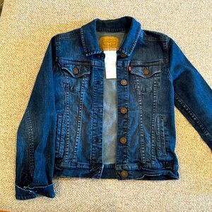 Levi’s Jean Jacket Dark Denim